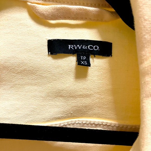 RW&Co Jean Jacket - Picture 2 of 2